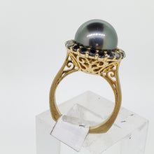 Load image into Gallery viewer, Black Pearl &amp; Black Diamond Ring
