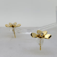Load image into Gallery viewer, Flower Collection Stud Earrings
