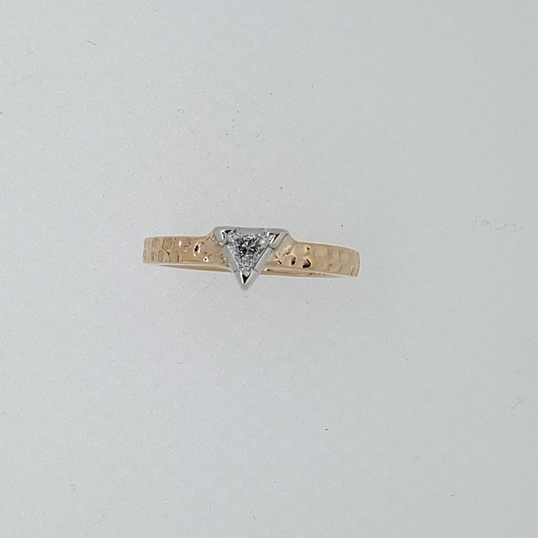 Triangular Diamond Hammered Ring