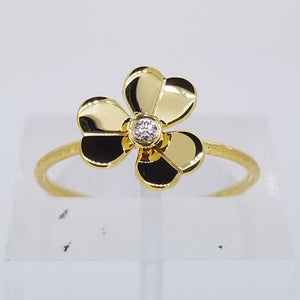 Single Diamond Flower Ring