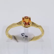 Load image into Gallery viewer, Orange Sapphire Ring
